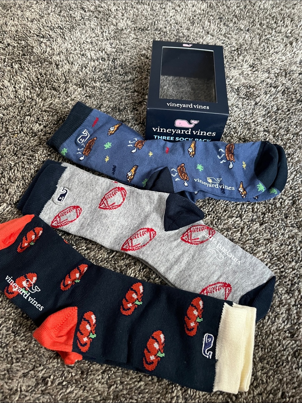 Vineyard Vines boys Novelty Sock 3-Pack - Navy, Gray, Blue, fall, football. New